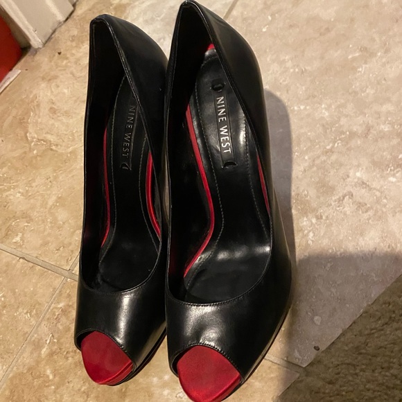 nine west red bottom heels